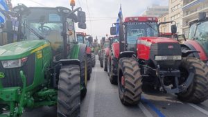 Грчки земјоделци блокади
