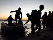 СДСМ го повикува Мицкоски да одговори дали ќе се прифаќаат мигранти, ВМРО-ДПМНЕ негира