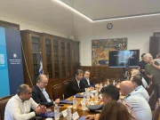Грција разгледува мерки за олеснување на протокот на патници и возила на граничните премини