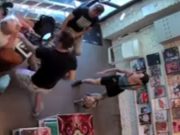 (Видео) Во Белград нападнат дописникот на МРТВ