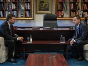Османи пак ја црташе преговарачката рамка на табла, Муцунски му возврати дека нема легитимитет да држи лекции